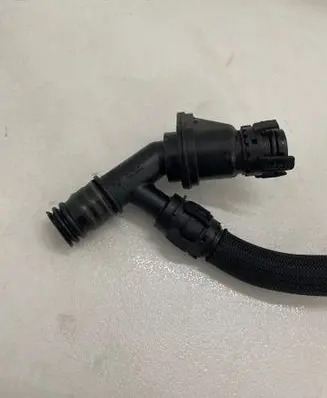 BMW 5 F10 F11 Breather/breather pipe/hose 7575643