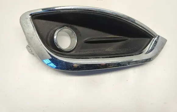 Chrysler Pacifica Front fog light trim/grill T4995 65620K 68229006AA