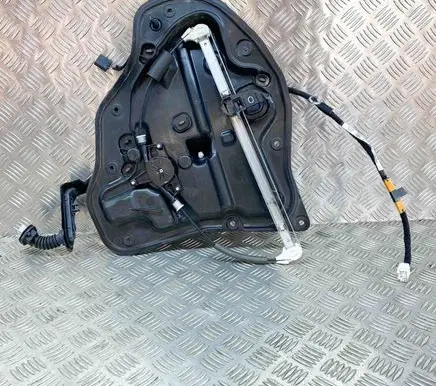 Mazda CX-3 Rear window lifting mechanism without motor K4057 D09L7297X
