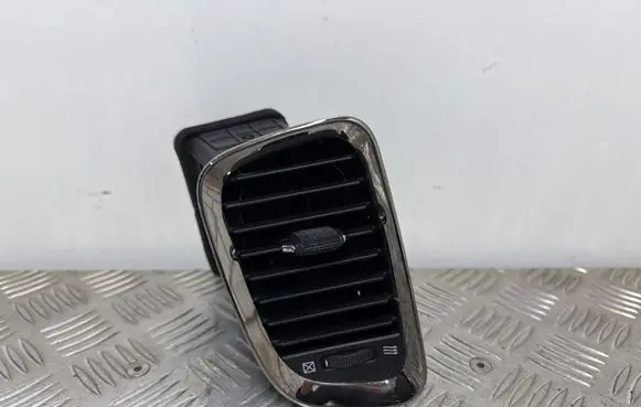 Dash center air vent grill
