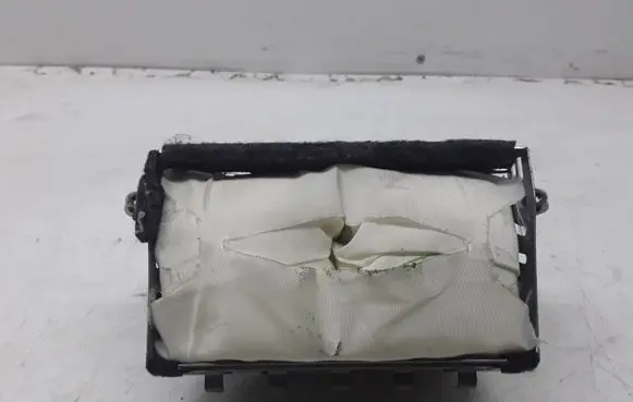 Passenger airbag
