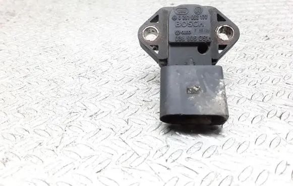 Volkswagen PASSAT B5 Air pressure sensor