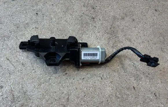 BMW X6 E71 Tailgate/trunk/boot lift motor 7129931