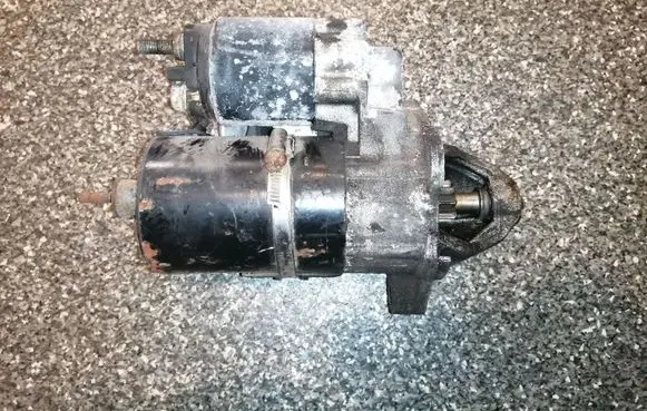 Audi A4 S4 B5 8D Starter motor