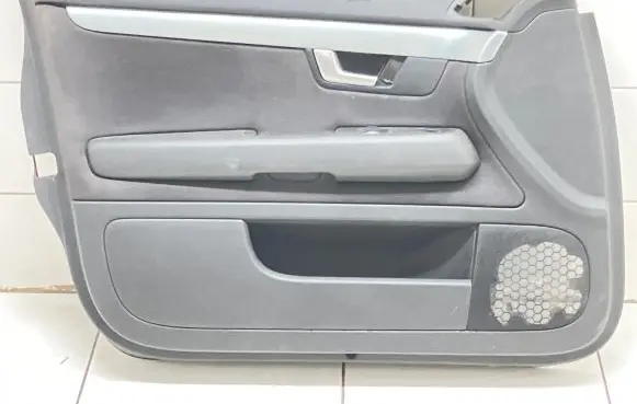 Audi A4 S4 B7 8E 8H Front door card panel trim 8E1867105