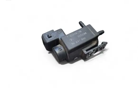 Volvo V70 Turbo solenoid valve 72224010 30611668