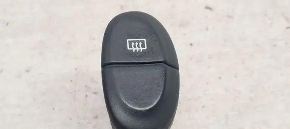 Renault Megane I Windscreen/window heater switch 841243B