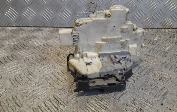 Audi Q7 4L Rear door lock 3C4839015C 43506139