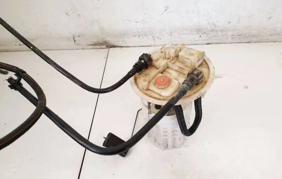 Mercedes-Benz C AMG W204 In-tank fuel pump