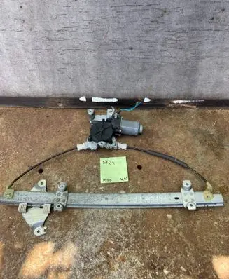 Nissan Almera Front door window regulator with motor 400600T3