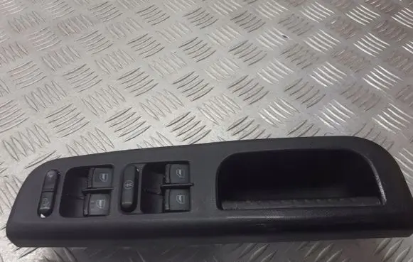 Skoda Octavia Mk1 (1U) Electric window control switch 1J4959857A
