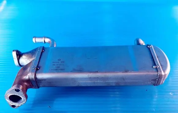 Volkswagen Crafter EGR valve cooler 03L131511Q L11906130090
