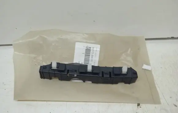 Hyundai i10 Front bumper mounting bracket 86513B9500
