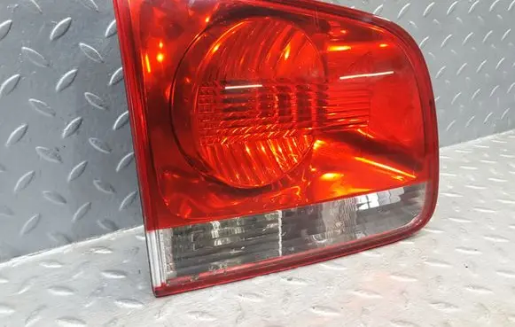 Volkswagen Touareg I Tailgate rear/tail lights 7L6945093H