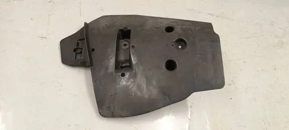 BMW i4 Rear underbody cover/under tray 6895224