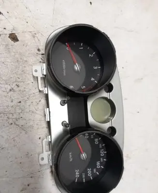 Nissan Qashqai Speedometer (instrument cluster) JD08E