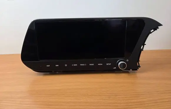 Hyundai i20 (BC3 BI3) Radio/CD/DVD/GPS head unit 96560Q04514X
