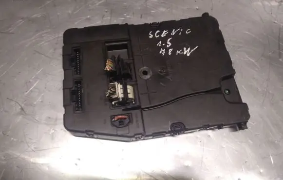 Renault Scenic II - Grand scenic II Comfort/convenience module 8200433201