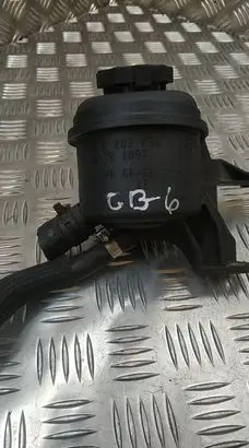 Mercedes-Benz CLK A209 C209 Power steering fluid tank/reservoir A2034600083