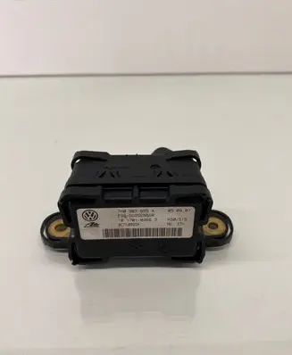 Volkswagen Caddy ESP acceleration yaw rate sensor 7H0907655A DC77J05234 10170103663