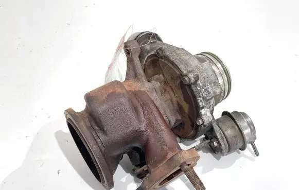 Volvo V40 Air conditioning (A/C) compressor (pump) 31380130
