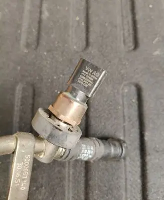 Audi A6 S6 C7 4G Fuel pressure sensor 059906054c
