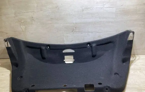 Mercedes-Benz C W204 Tailgate/boot lid cover trim A2046940525