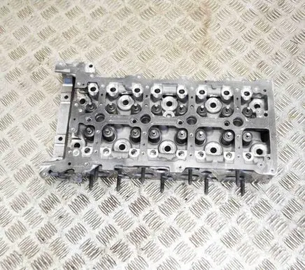 Mercedes-Benz E W213 Engine head R654016 A6540530200