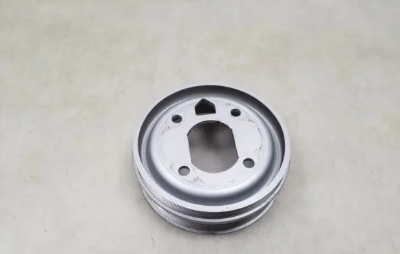 BMW 5 F10 F11 Crankshaft pulley 7570264