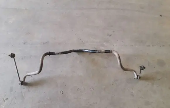Toyota Avensis Verso Front anti-roll bar/sway bar