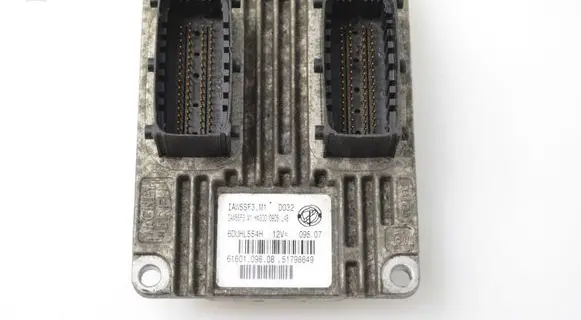 Fiat Grande Punto Engine control unit/module 51798649