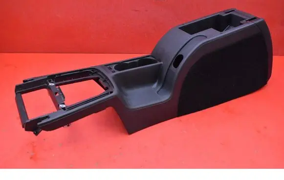 Skoda Superb B6 (3T) Center console 3T0863241E