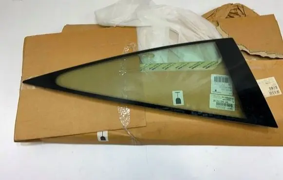 Porsche 911 997 Rear side window 997543112