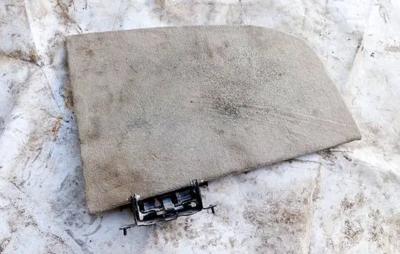 Lexus RX 300 Other trunk/boot trim element 