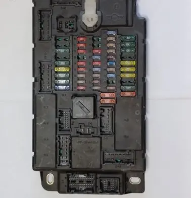 Mini One - Cooper Coupe R56 Fuse module 3453737 61353453737 6135345373701