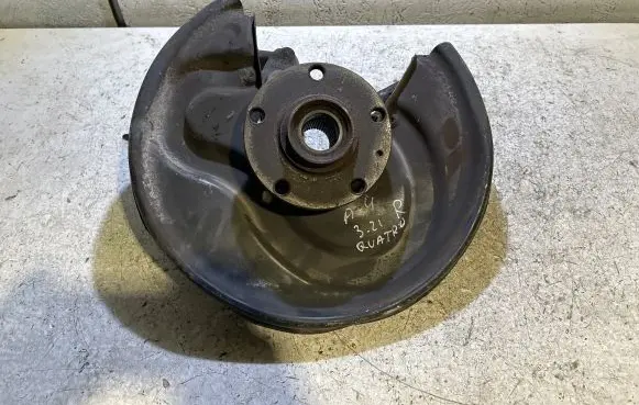 Audi A4 S4 B7 8E 8H Rear wheel hub