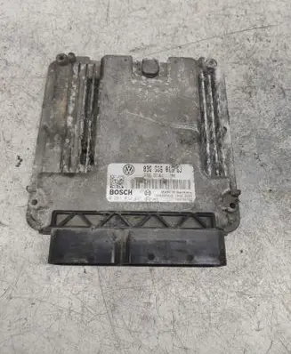 Volkswagen Golf V Engine control unit/module 0281012221 03G906016GJ
