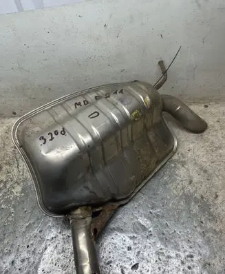 Mercedes-Benz E W211 Rear muffler/silencer tail pipe 2114910200