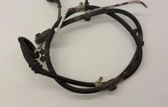 Volkswagen Golf VII Rear ABS sensor wiring 8V0927902G
