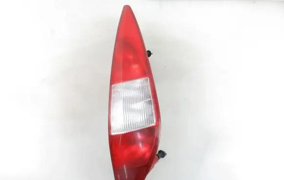 Ford Mondeo Mk III Rear/tail lights 1S7113404C