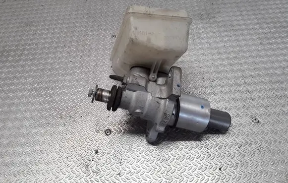 Mercedes-Benz S W220 Master brake cylinder A2204300002