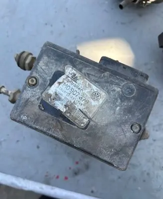Volkswagen Sharan ABS Pump 7M0907379