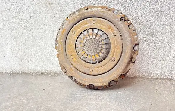 Opel Insignia A Pressure plate 