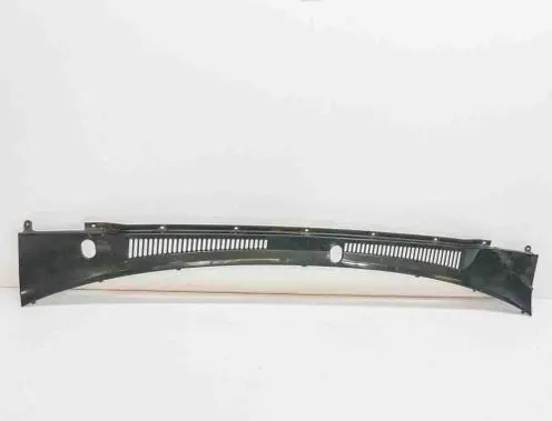Nissan Patrol Y61 Wiper trim