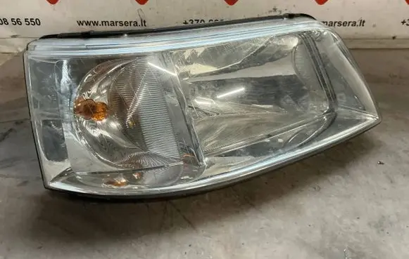 Volkswagen Transporter - Caravelle T5 Headlight/headlamp 1305235