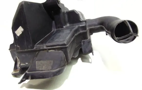 Volvo V50 Air filter box cover 
