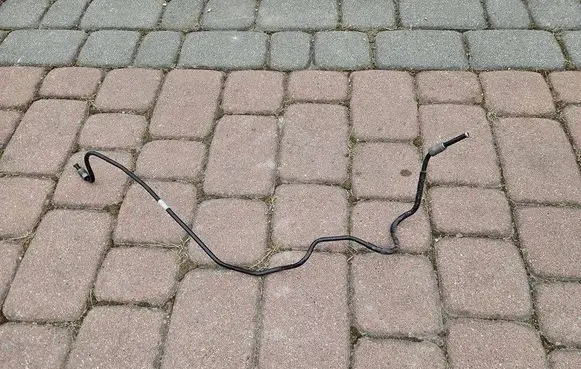 Brake vacuum hose/pipe