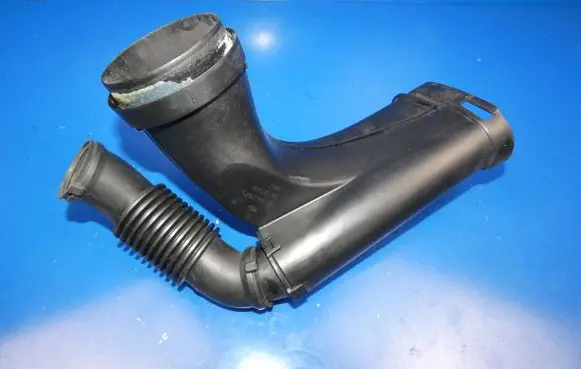 Mercedes-Benz ML AMG W166 Air intake hose/pipe