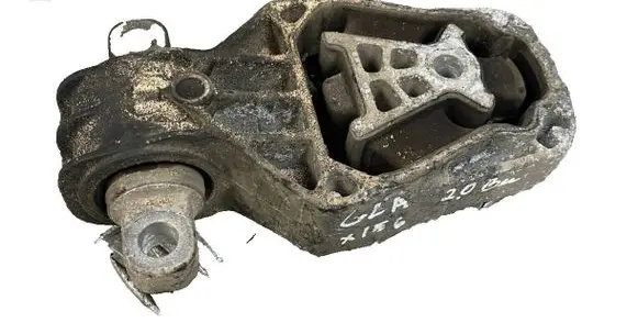 Mercedes-Benz GLA W156 X156 Engine mount bracket A2462401209