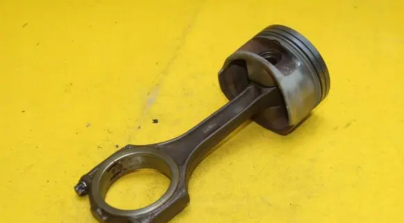 Audi A8 S8 D3 4E Piston with connecting rod